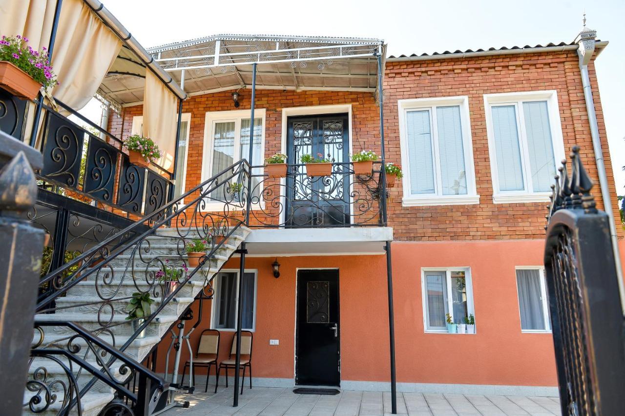 Bibi Hotel Kutaisi Eksteriør billede