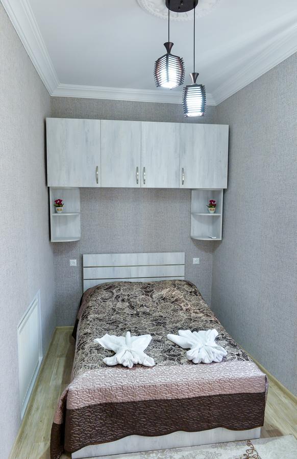 Bibi Hotel Kutaisi Eksteriør billede